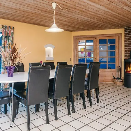 12 Person In Oksbol 度假居 *