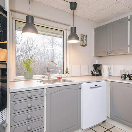 Feriehus 12 Person In