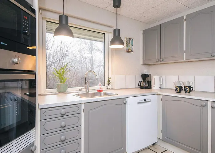 Feriehus 12 Person In