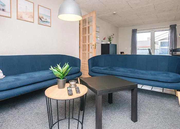 12 Person In Feriehus *