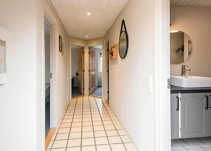 Feriehus 12 Person In